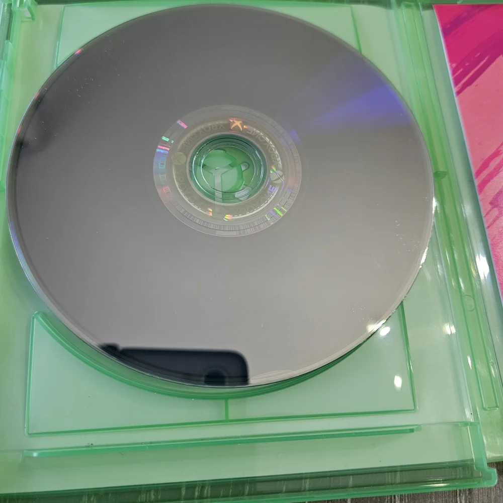 Microsoft Xbox One FIFA 19 with Green Case